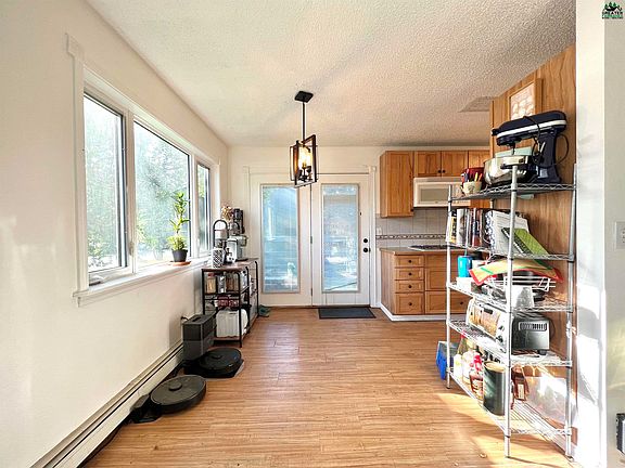 5th image of 3284 Jefferson Dr