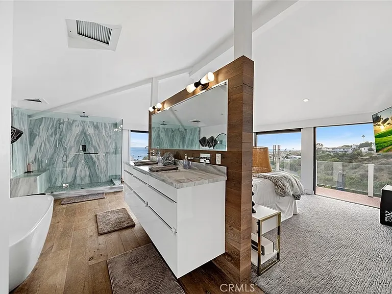 343 Emerald Bay — Photo 18