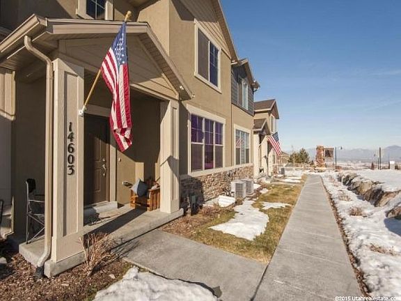 3rd image of 14603 S Auroral Way
