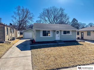 5735 Judson St, Lincoln, NE 68507