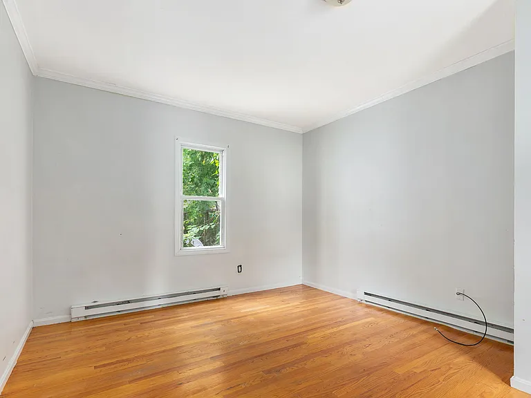 6 Glines Ave #1 — Photo 10