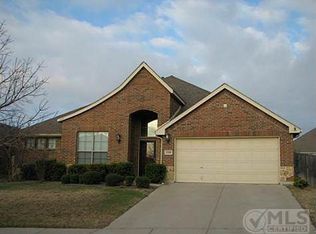 4900 Sunset Ridge Dr, Fort Worth, TX 76123