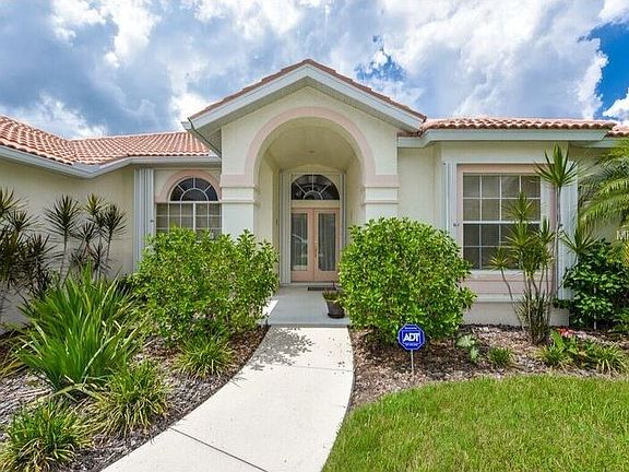 2nd image of 8840 Huntington Pointe Dr