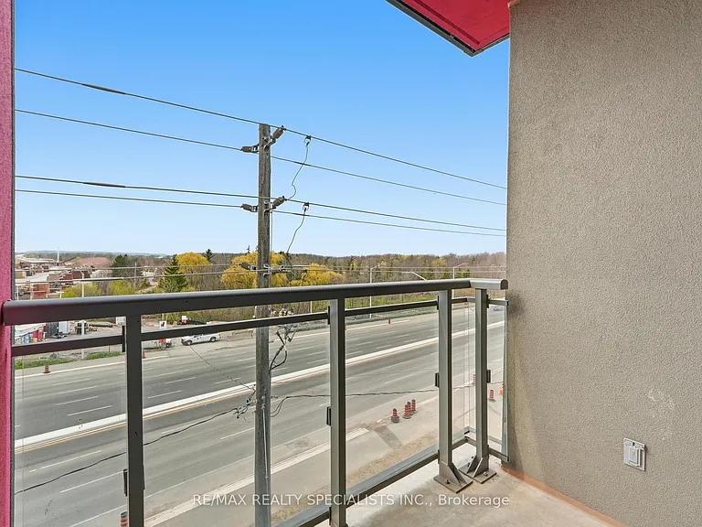5240 Dundas St #B509 — Photo 17