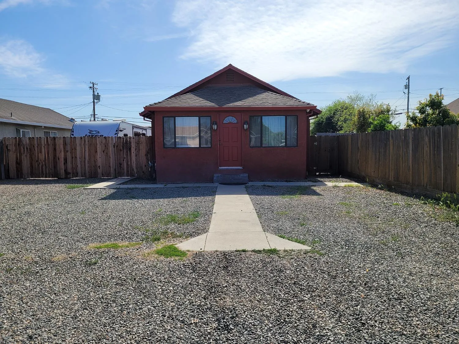 3725 San Joaquin Ave photo 1