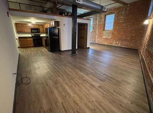 60 Dexter St, Pawtucket, RI 02860