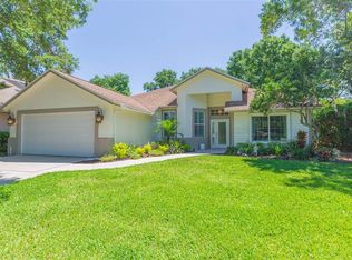 3530 Fox Squirrel Ln, Valrico, FL 33596