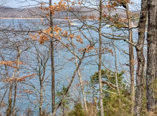 The Pointe Dr #4, Eureka Springs, AR 72631