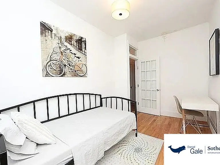160 Berkeley Pl #2R — Photo 8