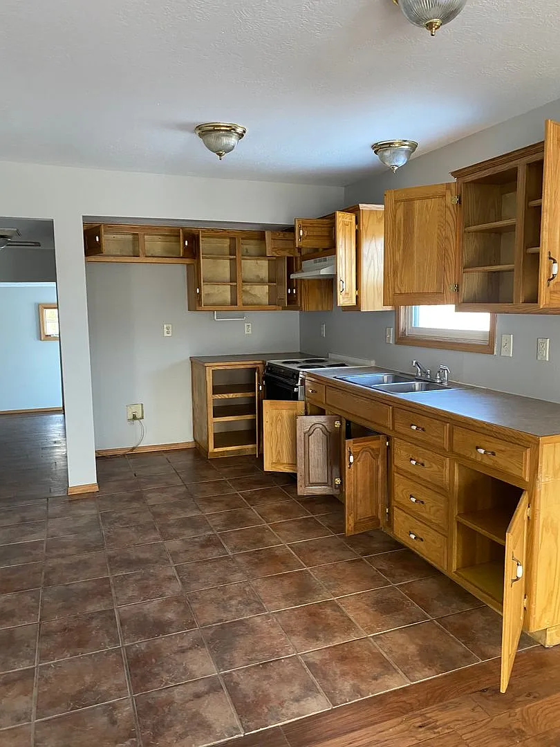 3 Bedroom Home — Photo 3