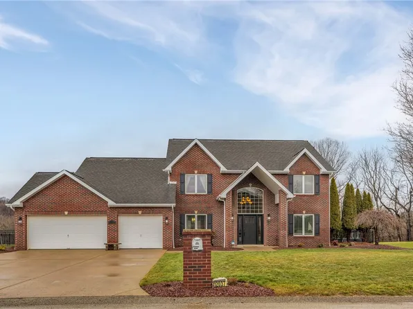 12037 Waterford Dr, North Huntingdon, PA 15642