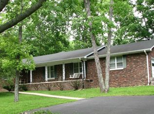 209 Edgewood Est, Harrodsburg, KY 40330