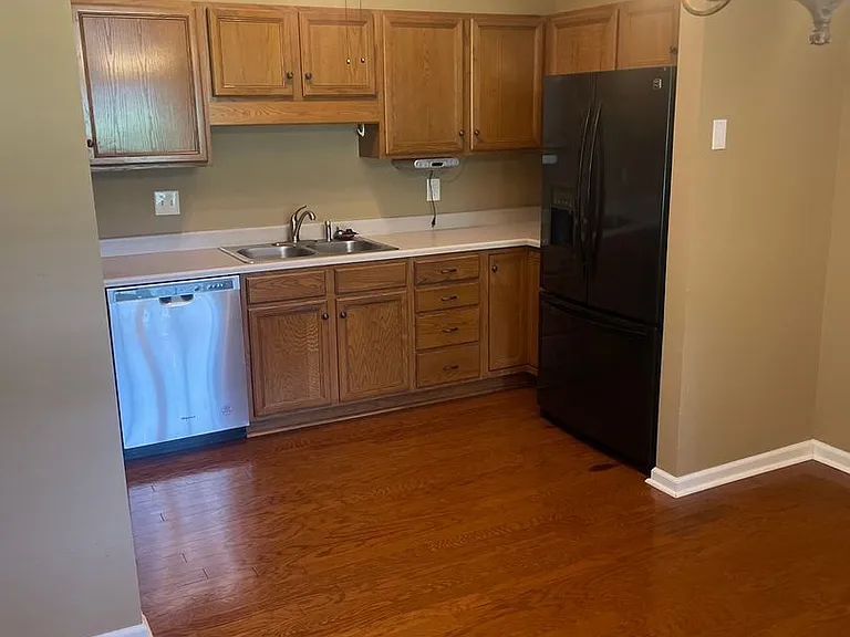 3441 Lexann Ln — Photo 8