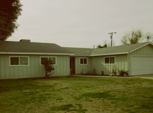 915 E Mountain View Ave, Porterville, CA