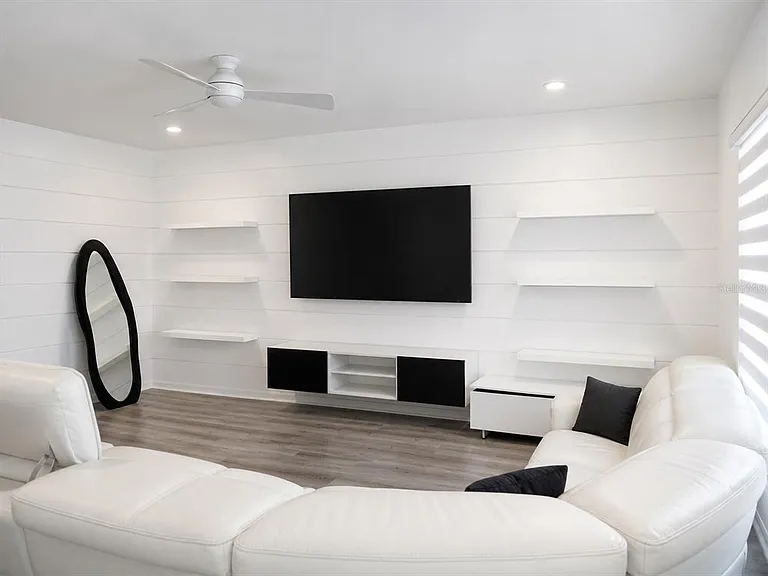 5225 Tuscany Ln — Photo 5