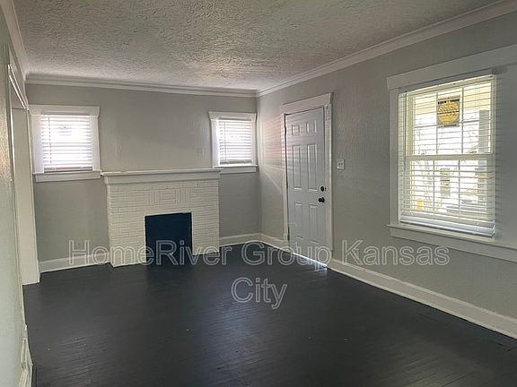 4th image of 5116 Wabash Ave