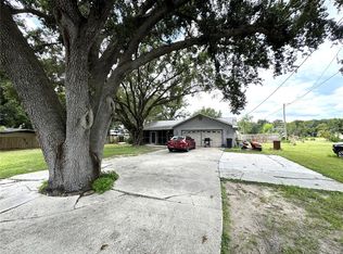 3720 Moores Lake Rd, Dover, FL 33527