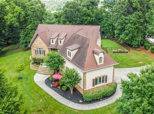 133 Lake Crest Dr, Lenoir City, TN 37772