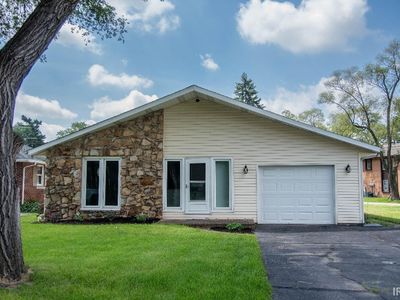 1105 W Tilmor Dr, Muncie, IN, 47303