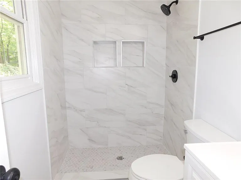 183 Laurel Heights Dr — Photo 29