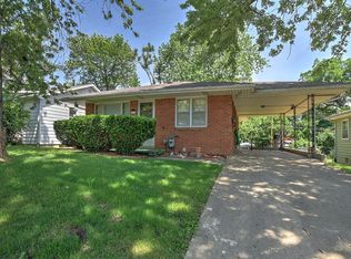 2312 W Cushing St, Decatur, IL 62526