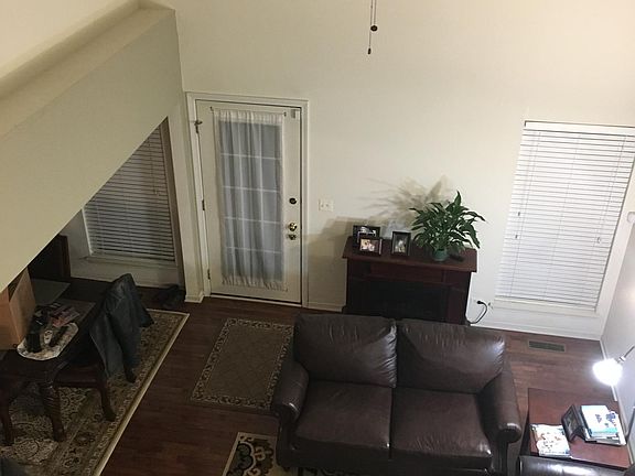 3rd image of 3175 Foxridge Ct