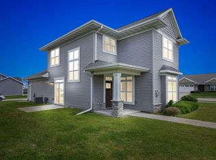 4302 Rohret Rd, Iowa City, IA 52246