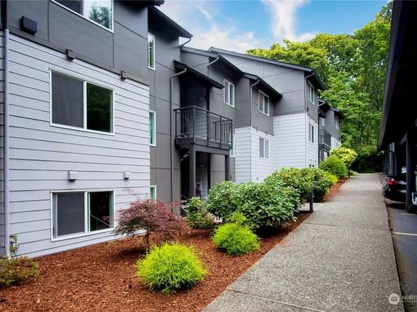 12719 NE 116th Street #E302, Kirkland, WA 98034