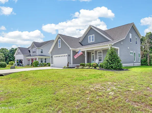 712 Lanyard Drive, Newport, NC 28570