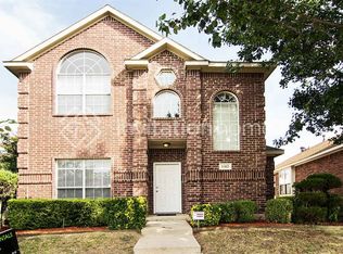 1312 W Branch Hollow Dr, Carrollton, TX 75007