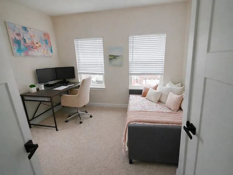 217 Cranesbill Dr — Photo 17