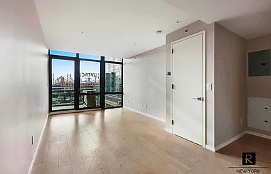 Rented by R New York