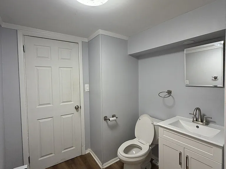 638 N 5th St #4 — Photo 3