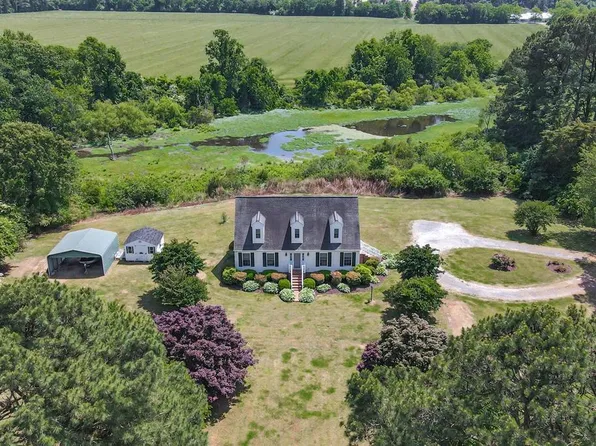 23101 Carr Ln, Cape Charles, VA 23310