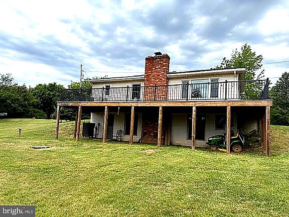 3rd image of 51 Winesap Ct