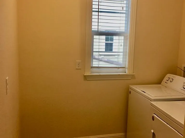 7089 Hyacinthus Ln — Photo 17