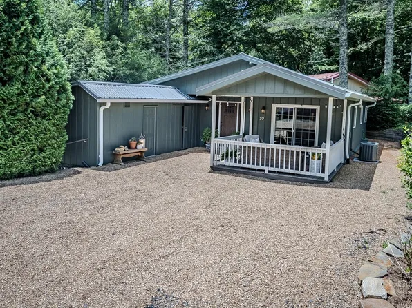 10 Overlook Road, Newland, NC 28657
