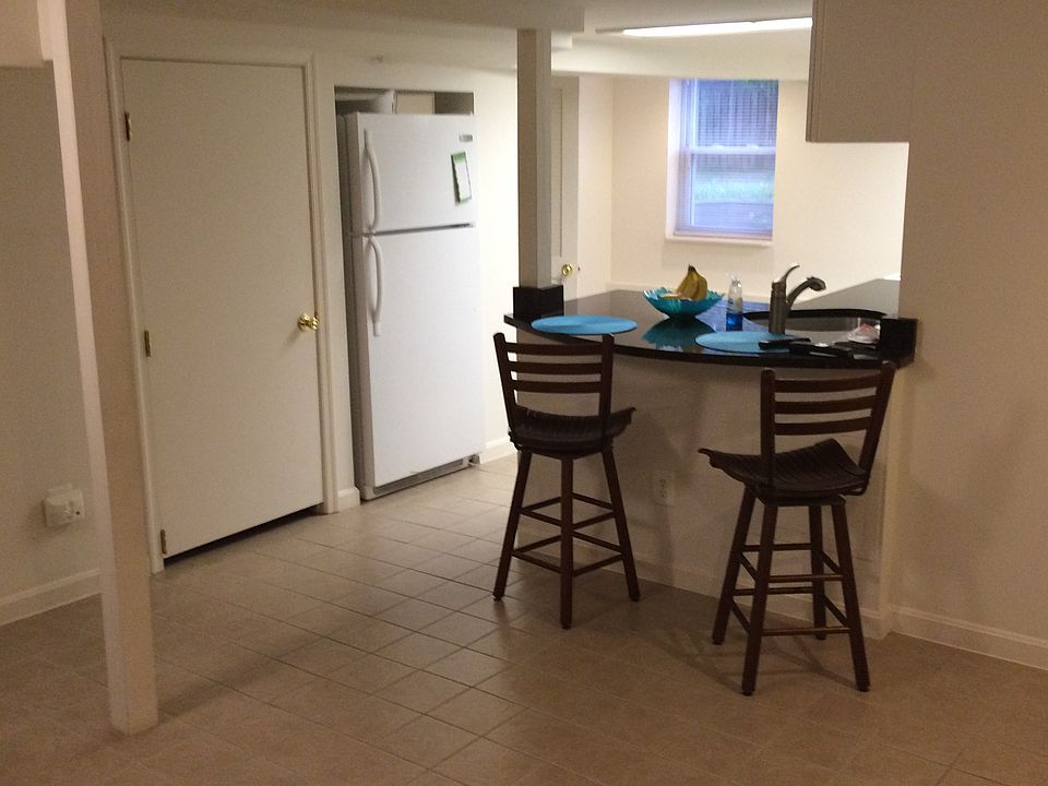 1st image of 3103 N Pershing Dr #1