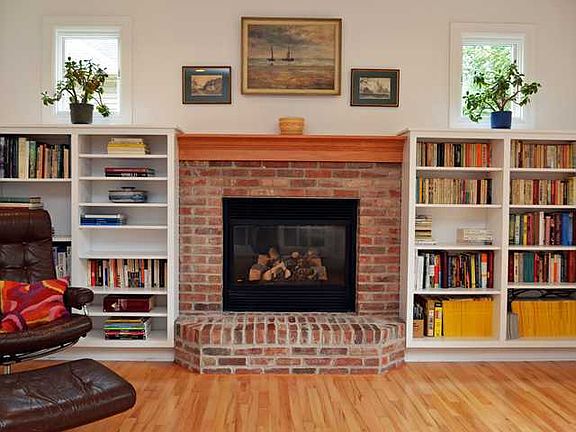 5th image of 1845 E Cricket Ln
