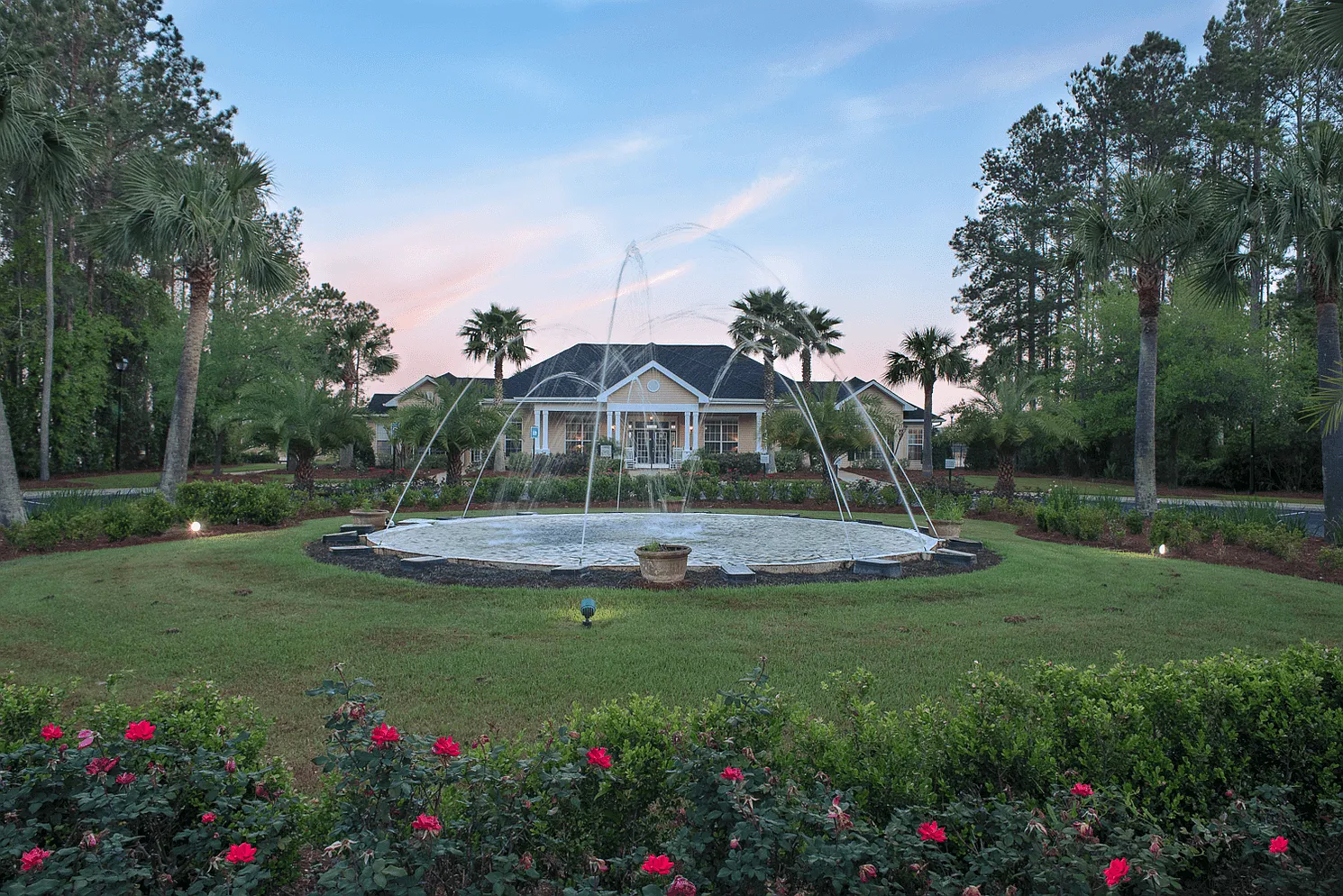 The Retreat at Grande Lake Apartments — Photo 1