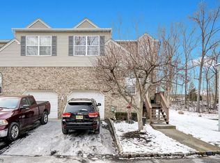 D4 Suburbian Vlg #1, Wanaque, NJ 07465