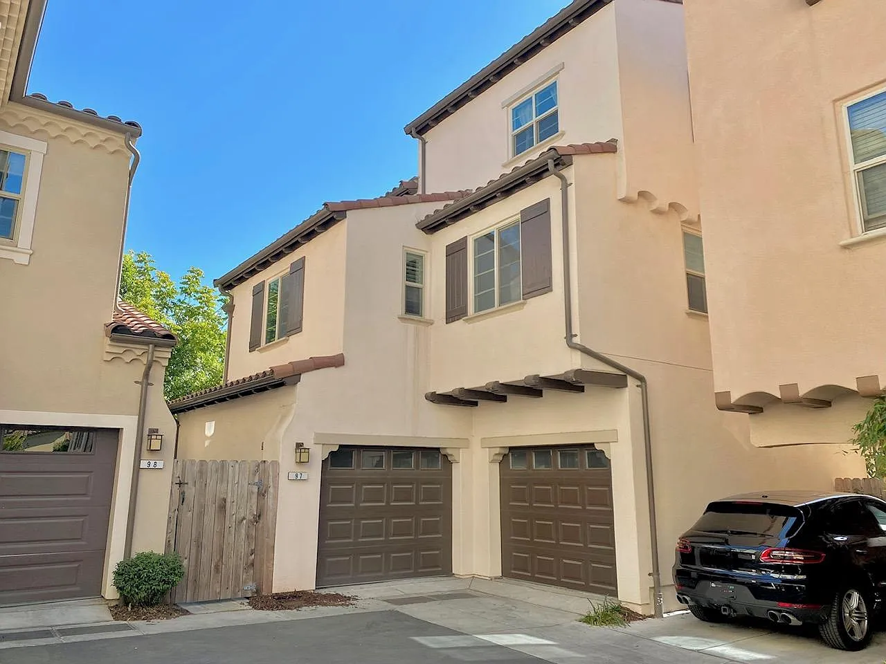 97 Castillo Ln photo 1