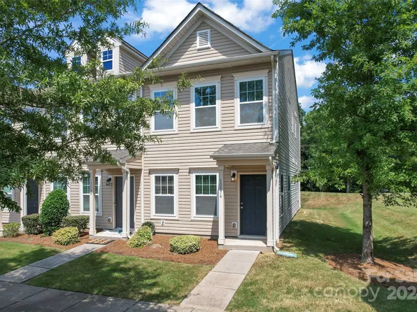 13576 Calloway Glen Dr, Charlotte, NC 28273