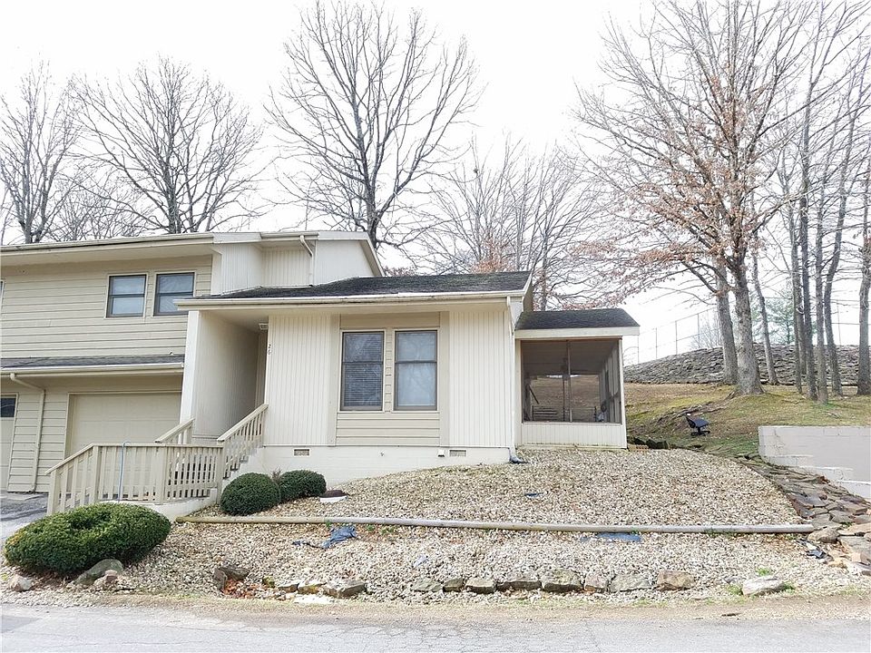 1st image of 26 Estes Dr