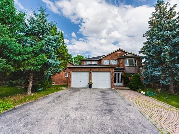 1418 Abbeywood Dr, Oakville, ON L6M 2K4