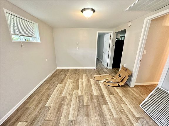 5th image of 43 Wilson Dr