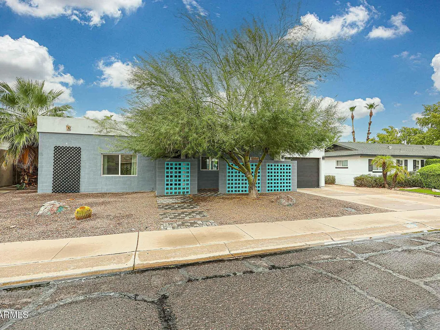 5 bed, 3.0 bath, 2321 sqft, $5,995 — Photo 1