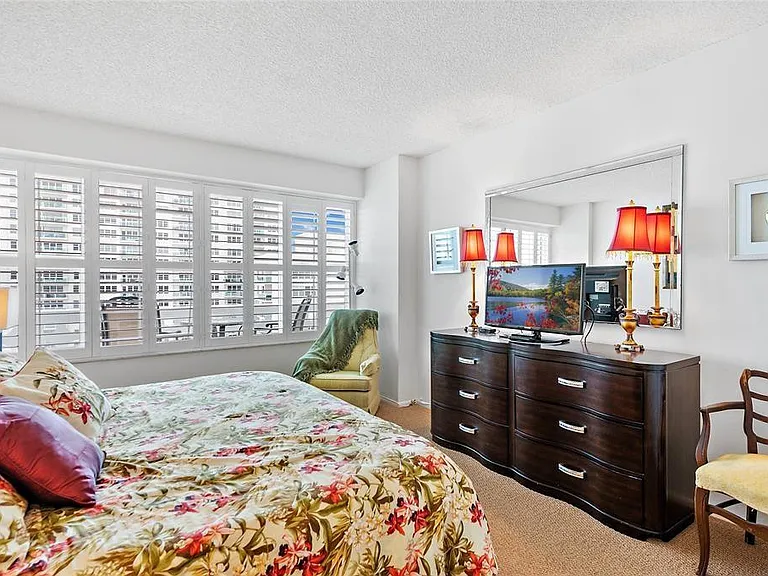 4010 Galt Ocean Dr #1609 — Photo 8