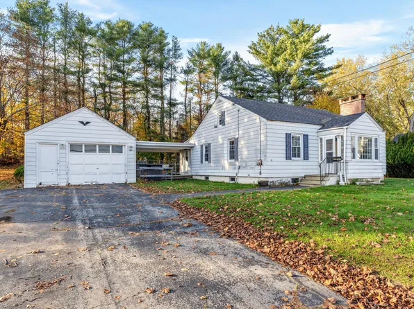 33 Pope Street, Gardiner, ME 04345