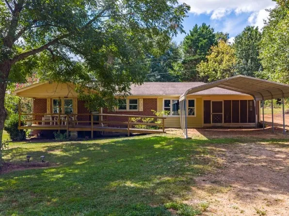 124 Piedmont Rd, Hull, GA 30646